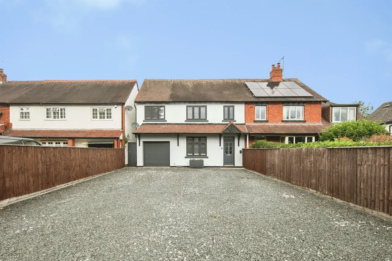 4 bed house for sale, Station Road, Balsall Common, CV7