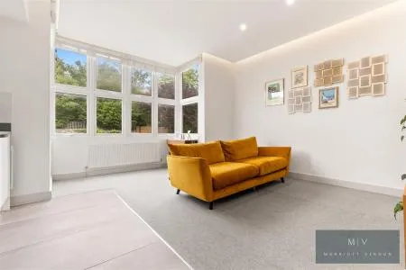 Croham Road, South Croydon, photo 9
