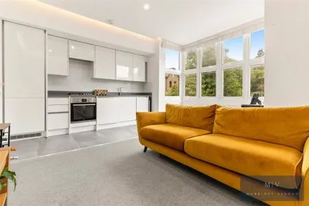 Croham Road, South Croydon, photo 2