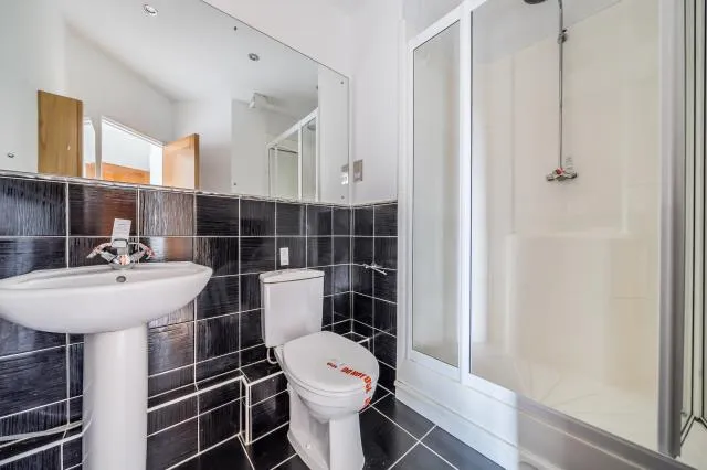 Grand Regency Heights, Ascot, SL5, photo 7