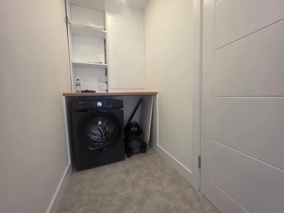 Horley, RH6 9BS, photo 10