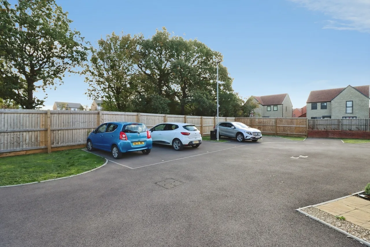 Dowsell Way, Yate, BS37, photo 5