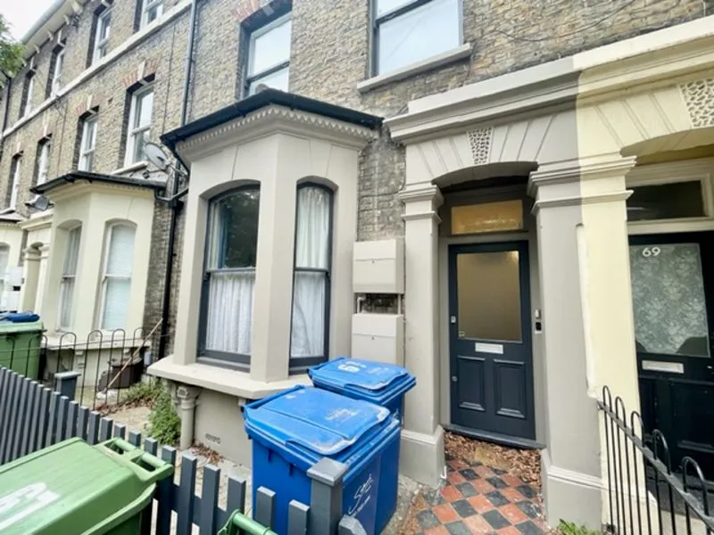 Larcom Street, London SE17 1NJ, photo 2