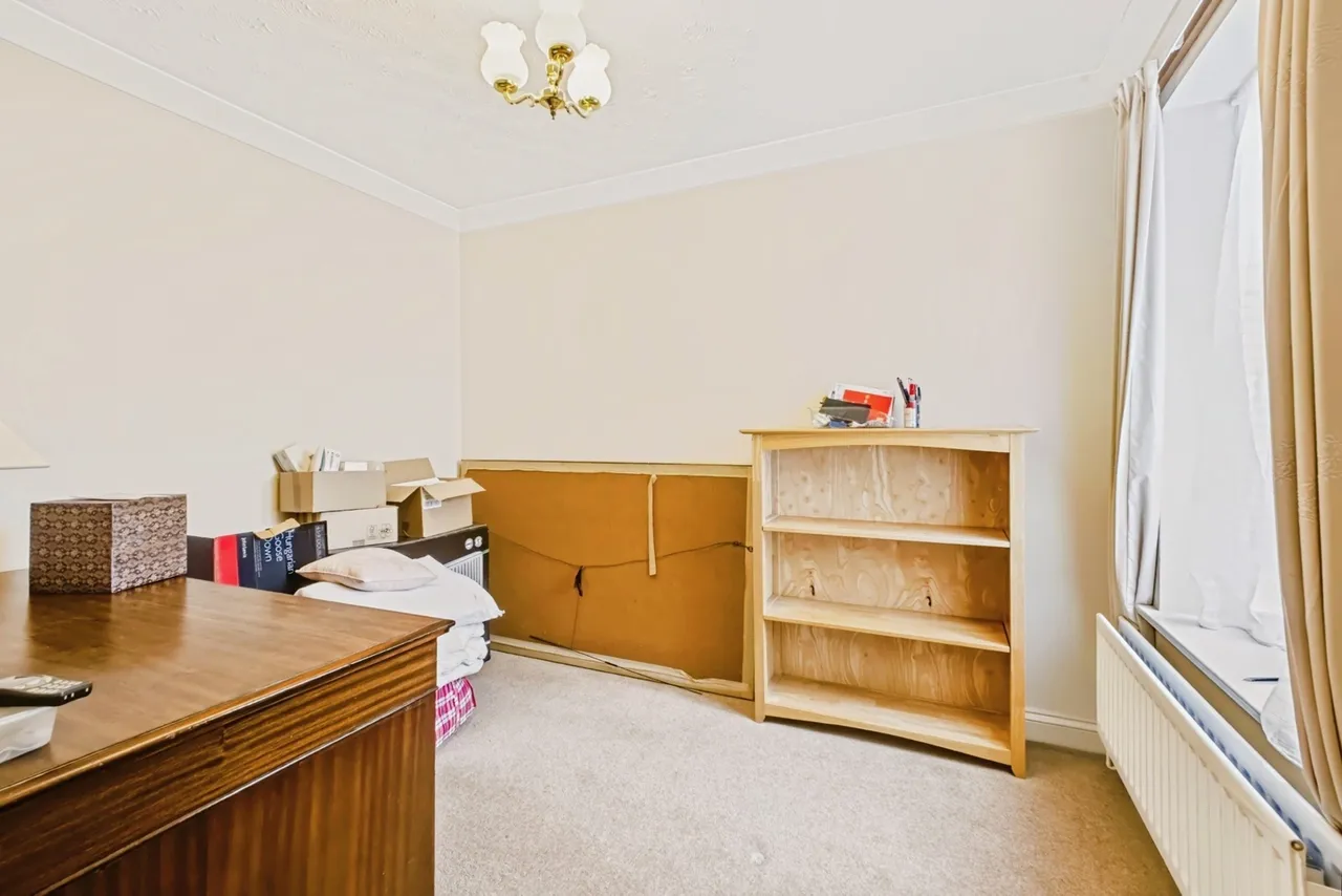 Colonial Drive, Northampton, NN4, photo 11