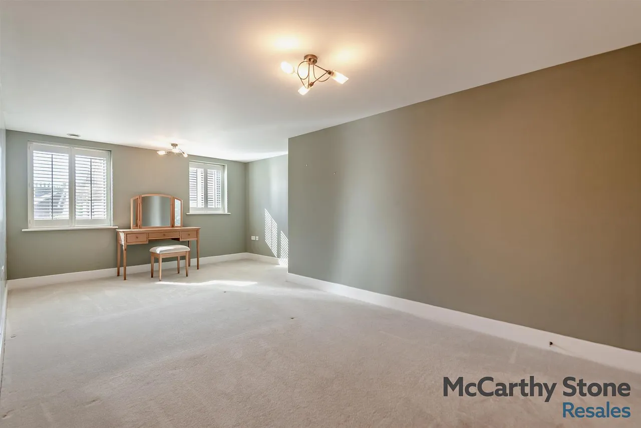 St. Margarets Way, Midhurst, GU29, photo 7