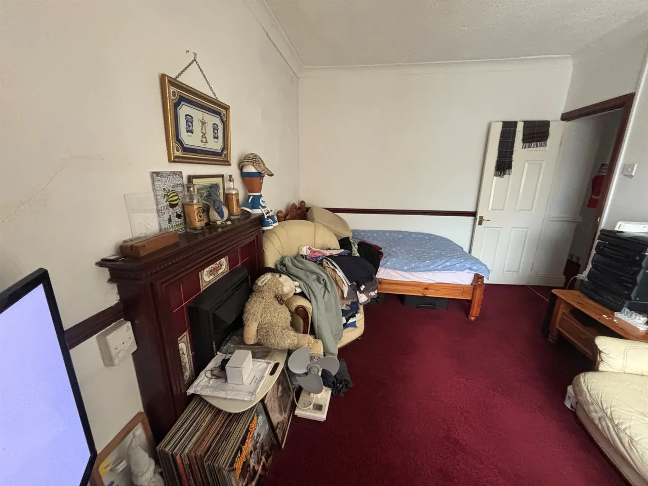 Bridgend Road, Maesteg, CF34, photo 4
