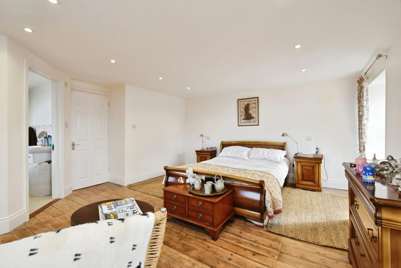 Maesybont, Llanelli, SA14, photo 26
