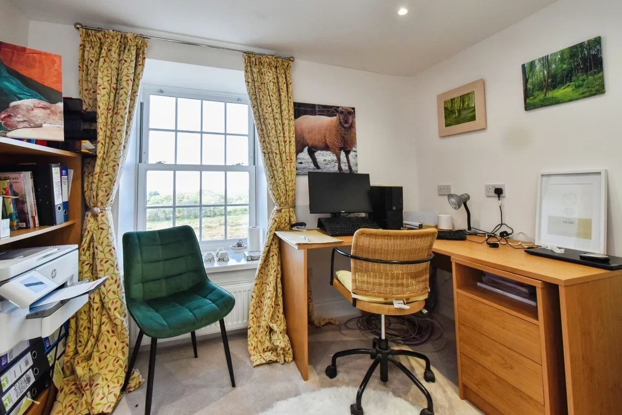 Maesybont, Llanelli, SA14, photo 31