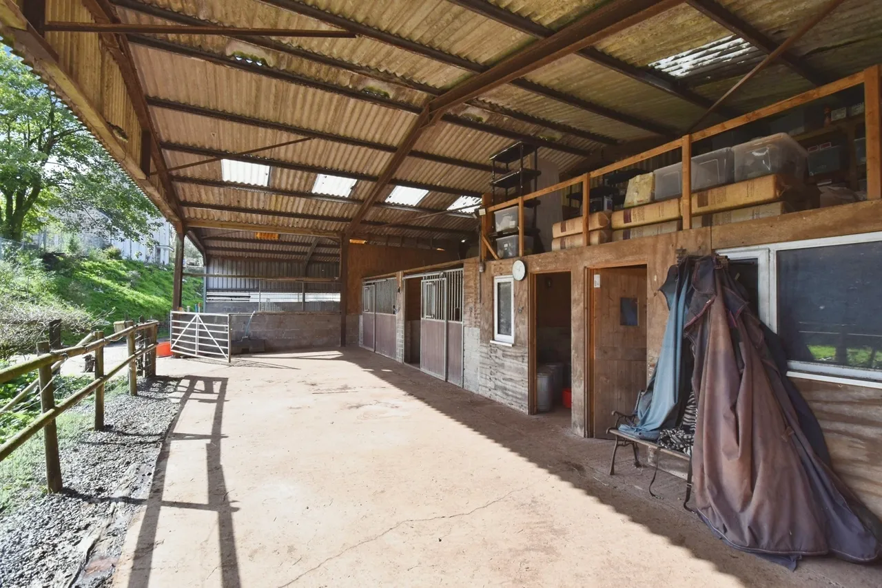 Maesybont, Llanelli, SA14, photo 42