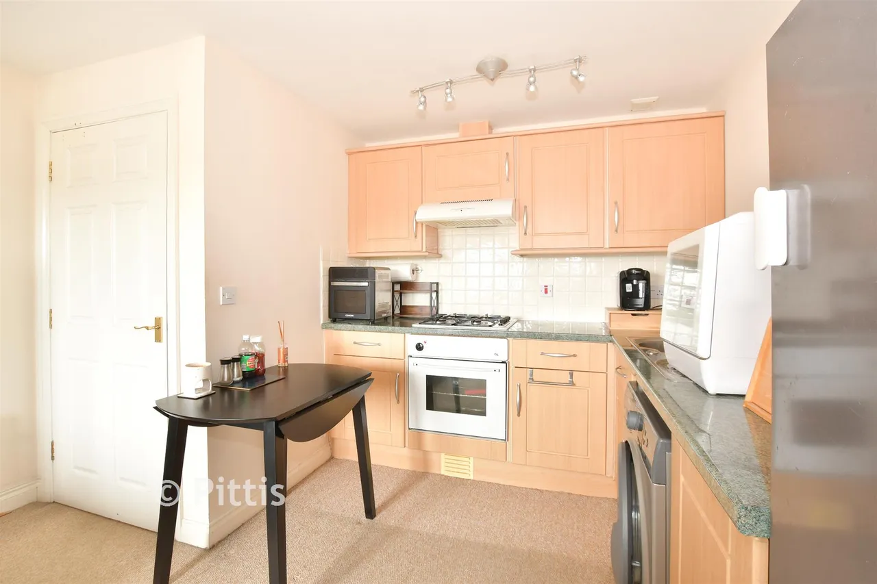 Orchard Close, Freshwater, PO40, photo 6