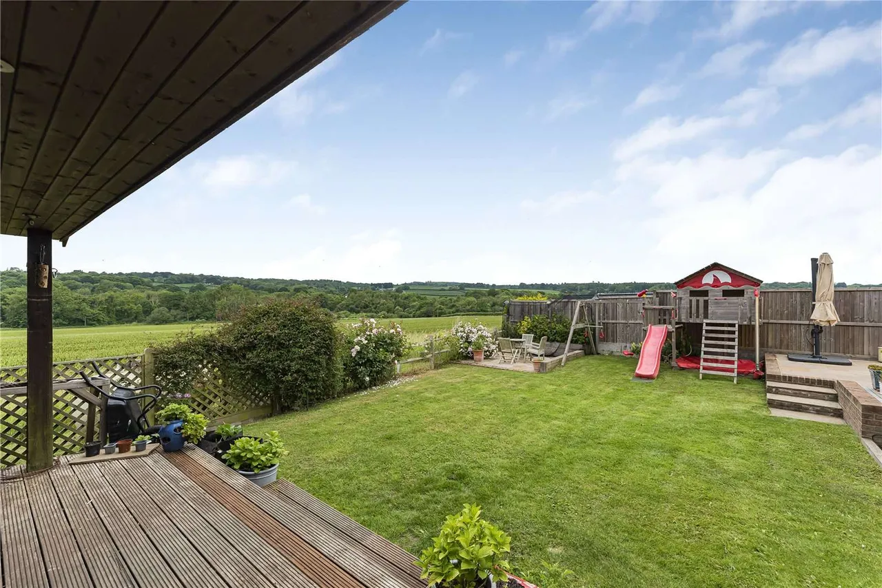 Winfield Lane, Crouch, Sevenoaks, Kent, TN15 8PX, photo 11