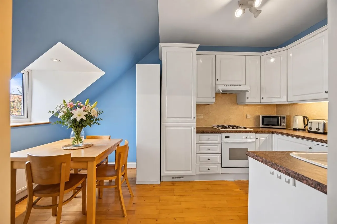 Woodchurch Road, London, NW6, photo 7