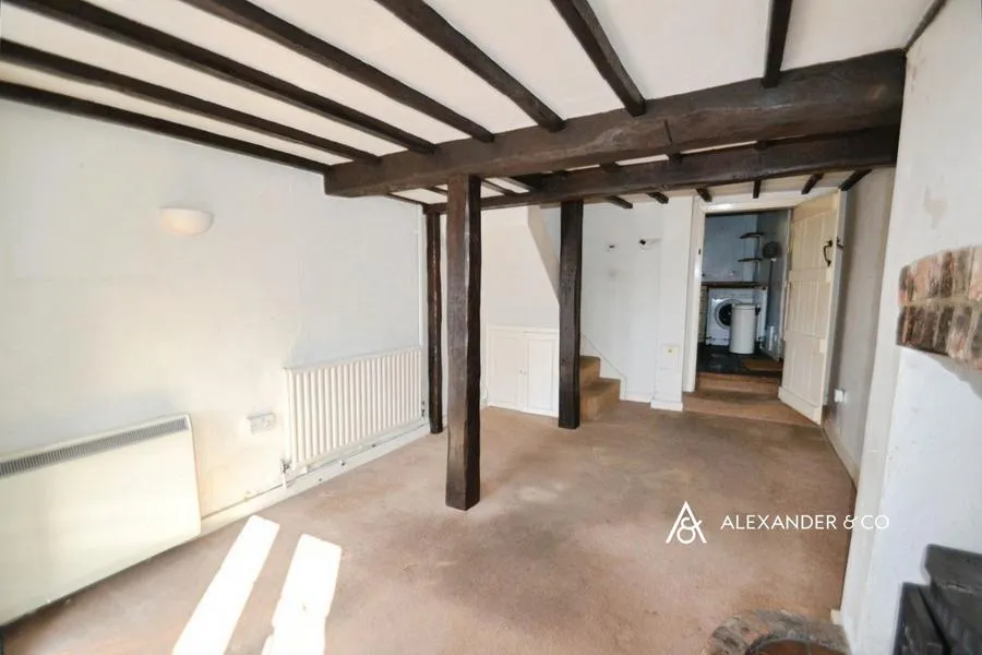 Church Street, North Marston, MK18, photo 13