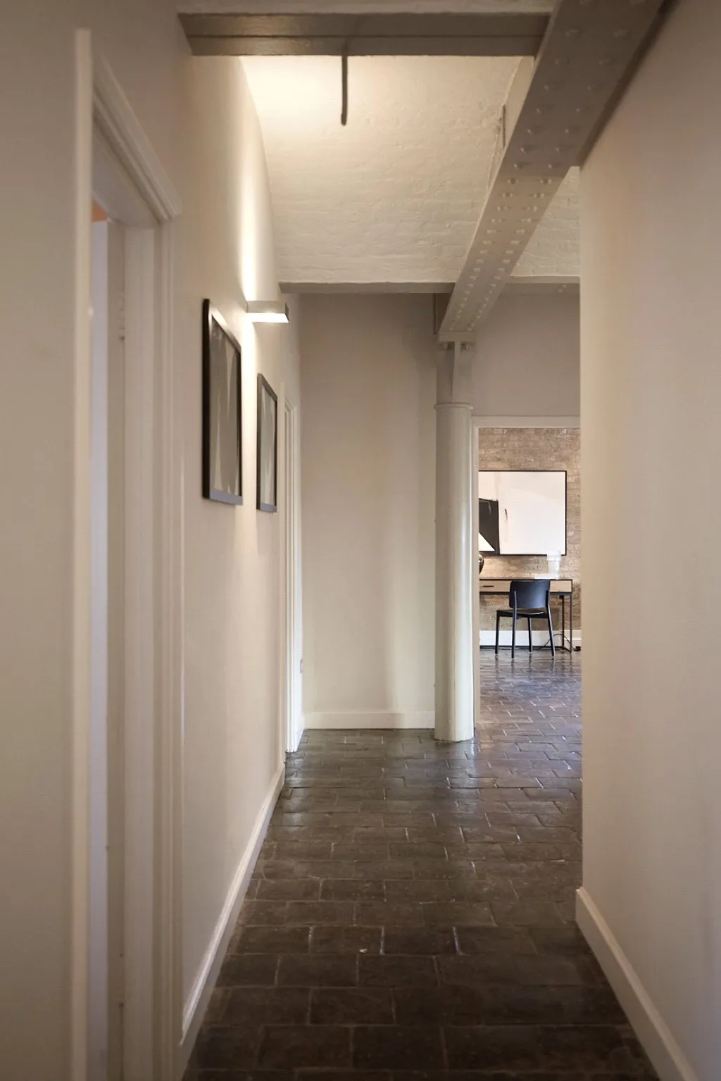 East Smithfield, Tower Hill, E1W, photo 45