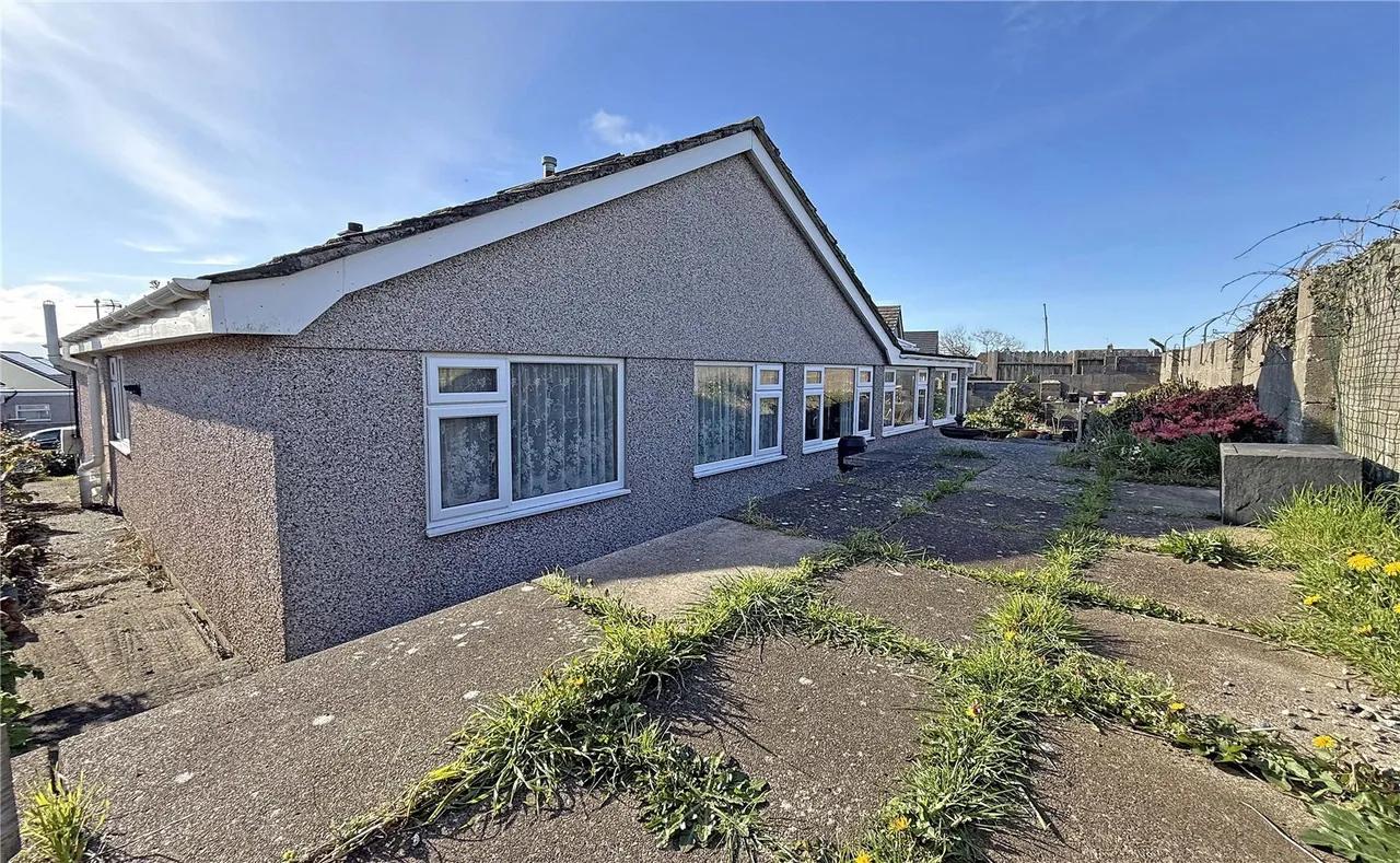 Cae Braenar, Holyhead, photo 8
