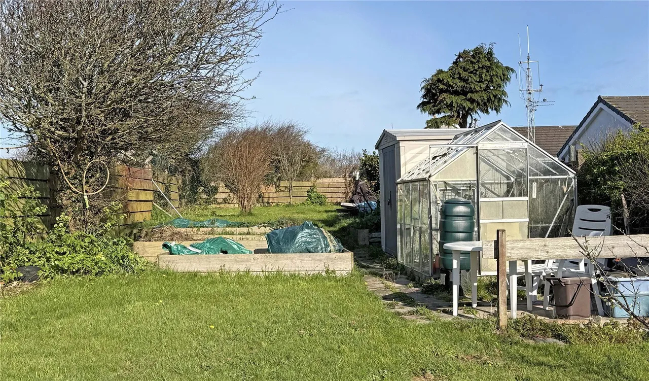 Cae Braenar, Holyhead, photo 6