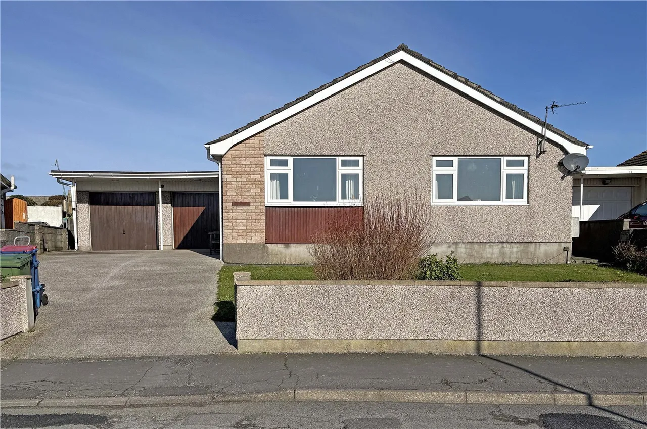 Cae Braenar, Holyhead, photo 20