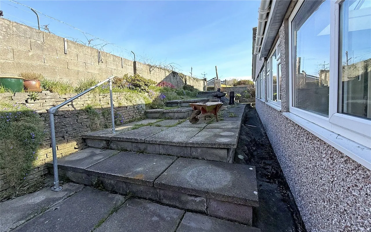 Cae Braenar, Holyhead, photo 16
