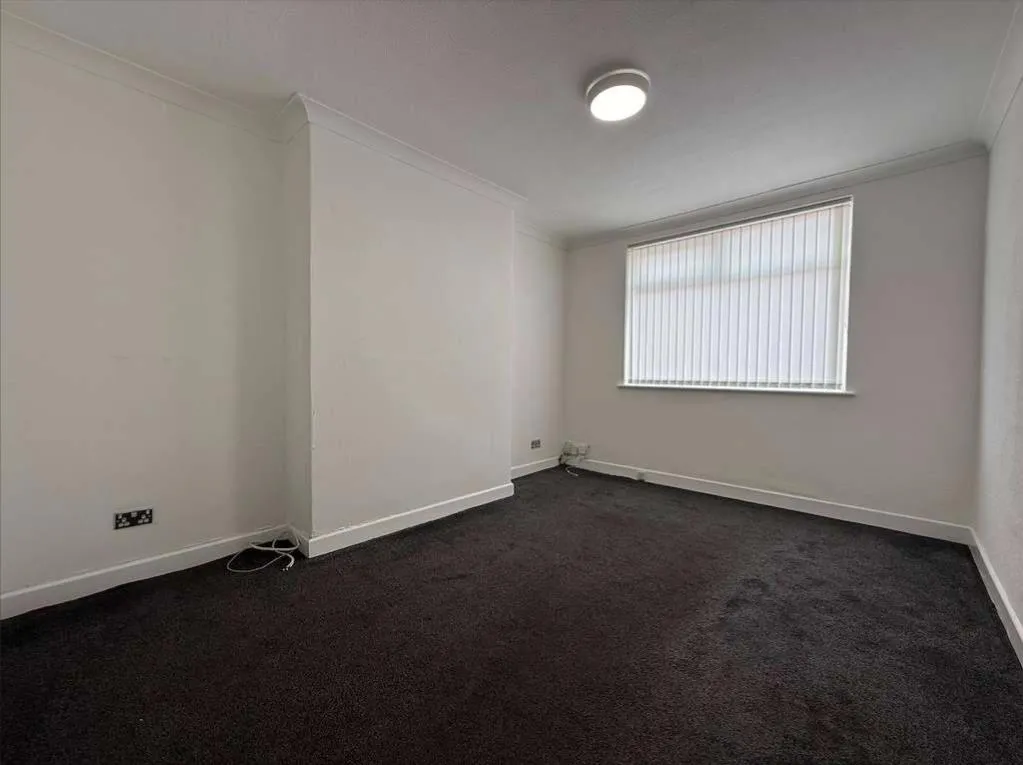 York Street, Radcliffe, M26 2GL, photo 2