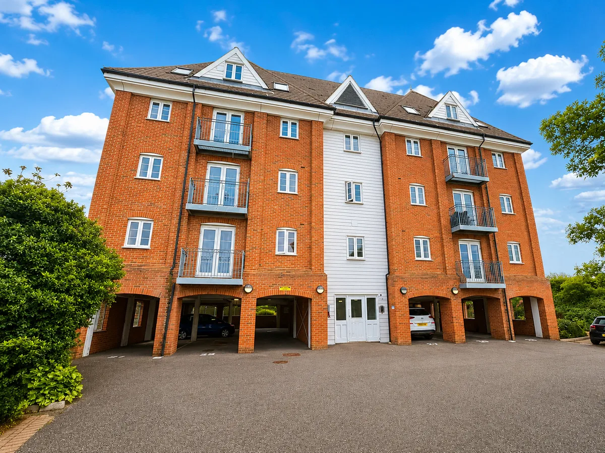 2 bed flat for sale — Colchester, Essex, CO2 8JT