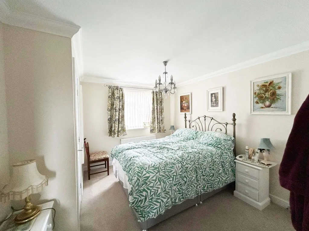 Wood Lane, Walsall, WS3, photo 6