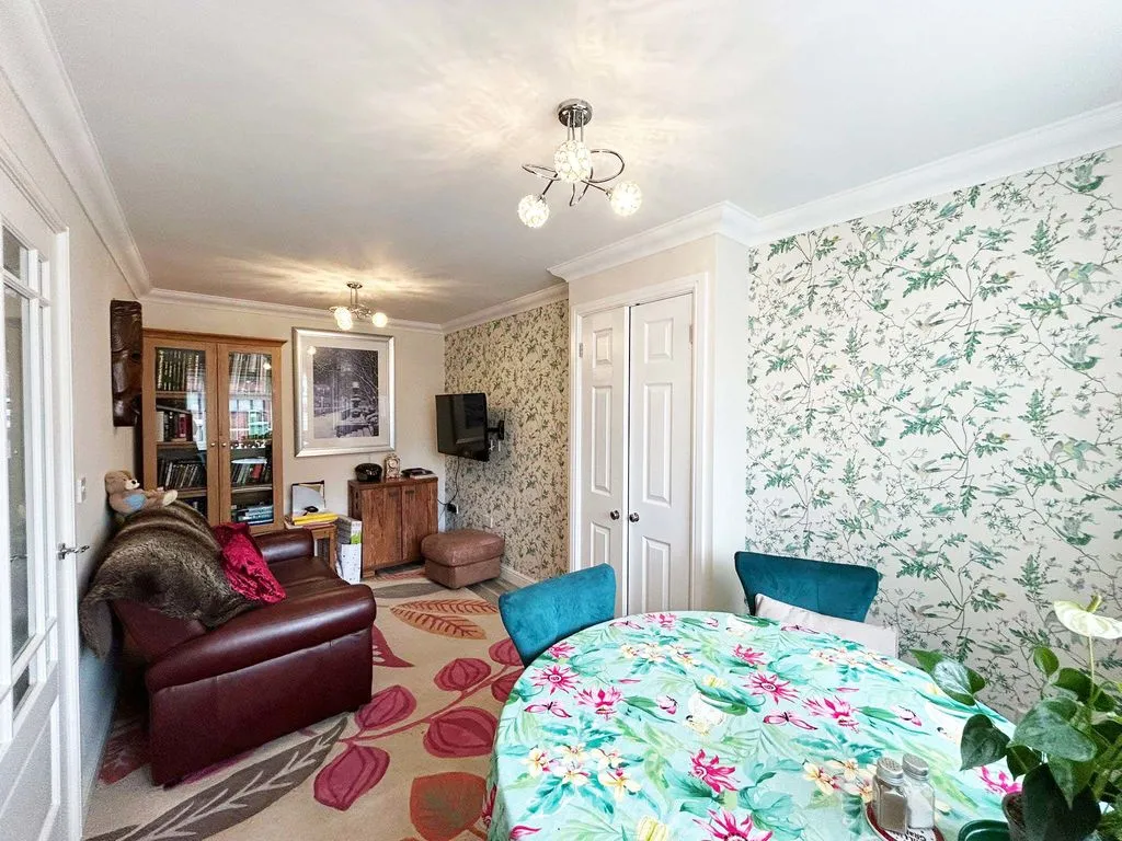 Wood Lane, Walsall, WS3, photo 13