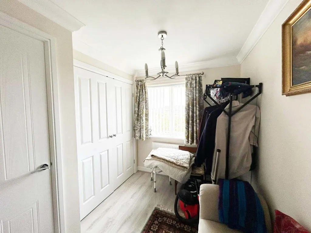 Wood Lane, Walsall, WS3, photo 9