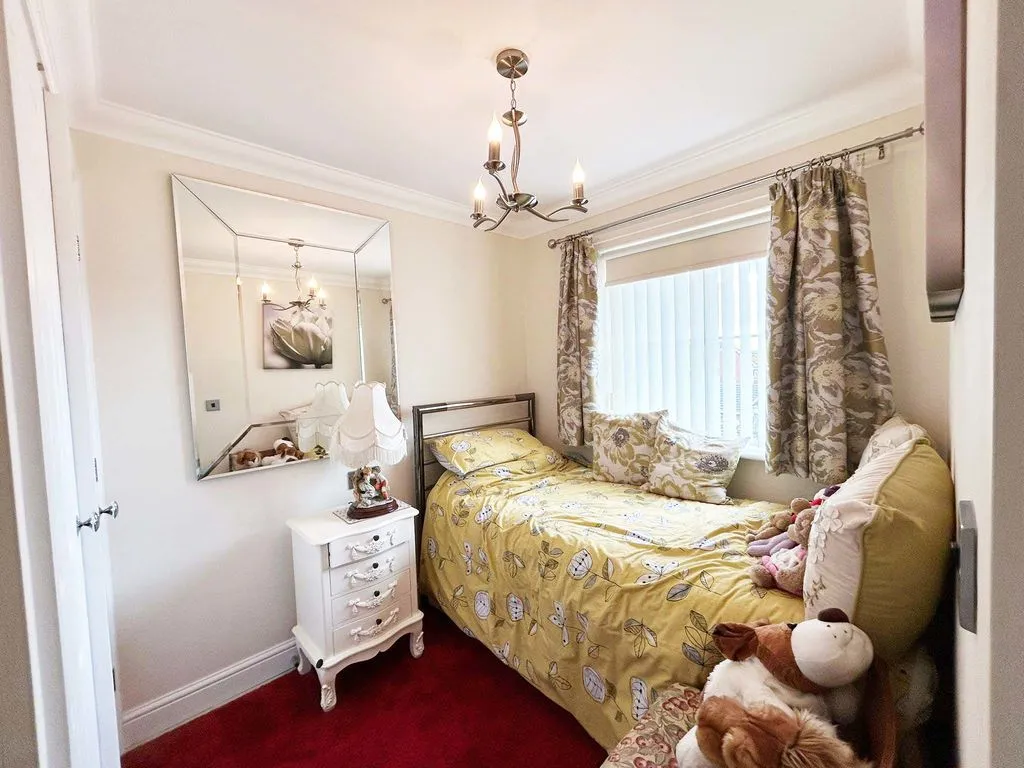 Wood Lane, Walsall, WS3, photo 8