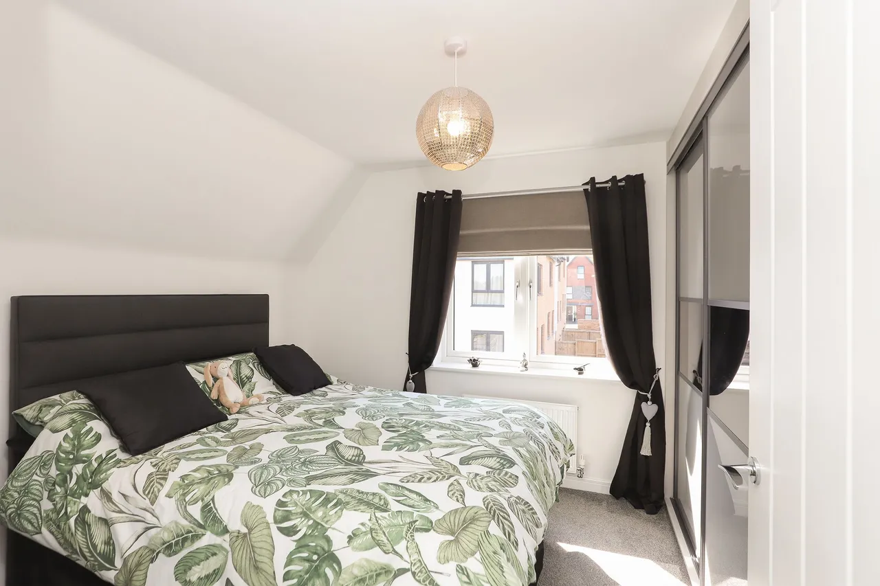 Tawny Drive, Owlthorpe, S20, photo 25