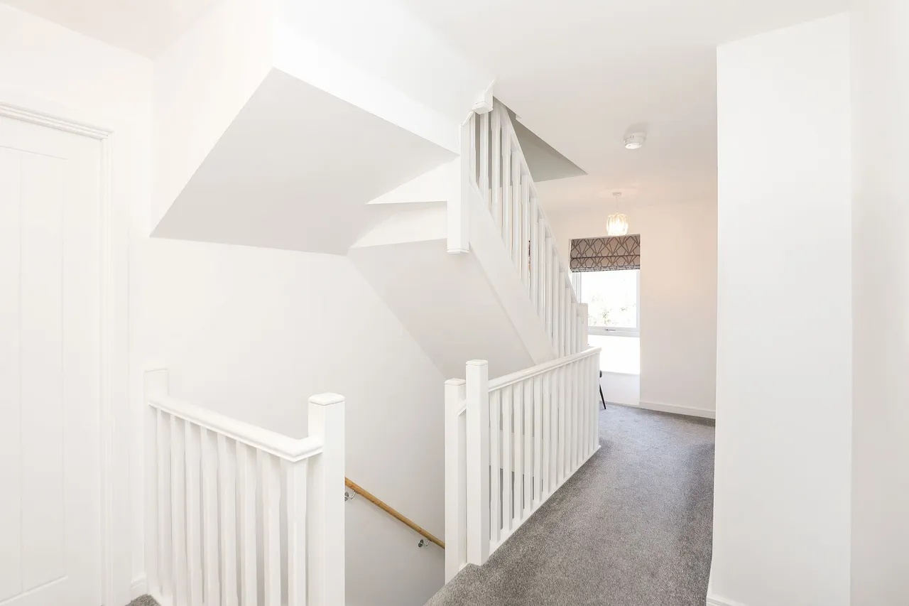 Tawny Drive, Owlthorpe, S20, photo 12