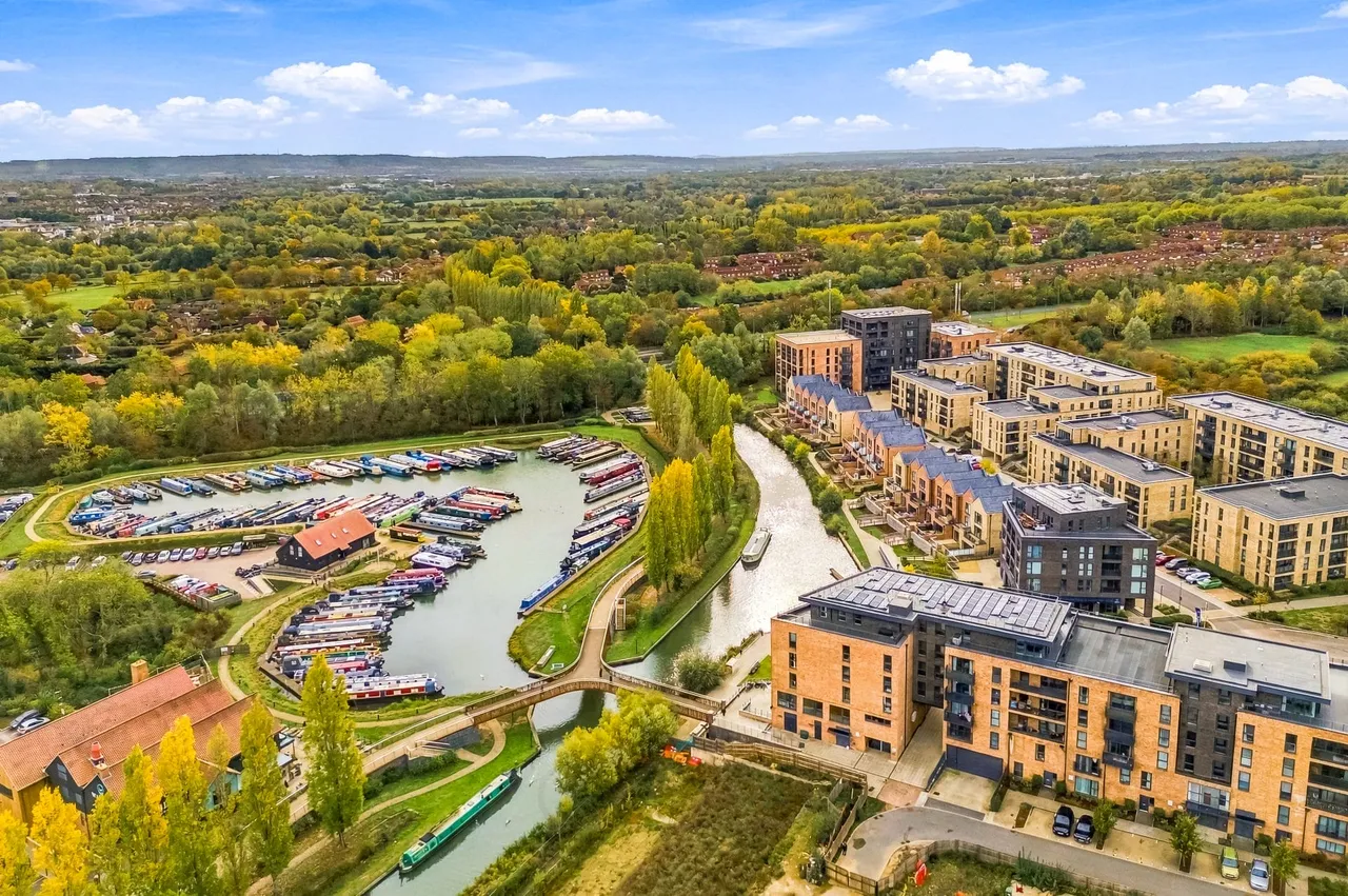Park Street, Milton Keynes, MK9, photo 18