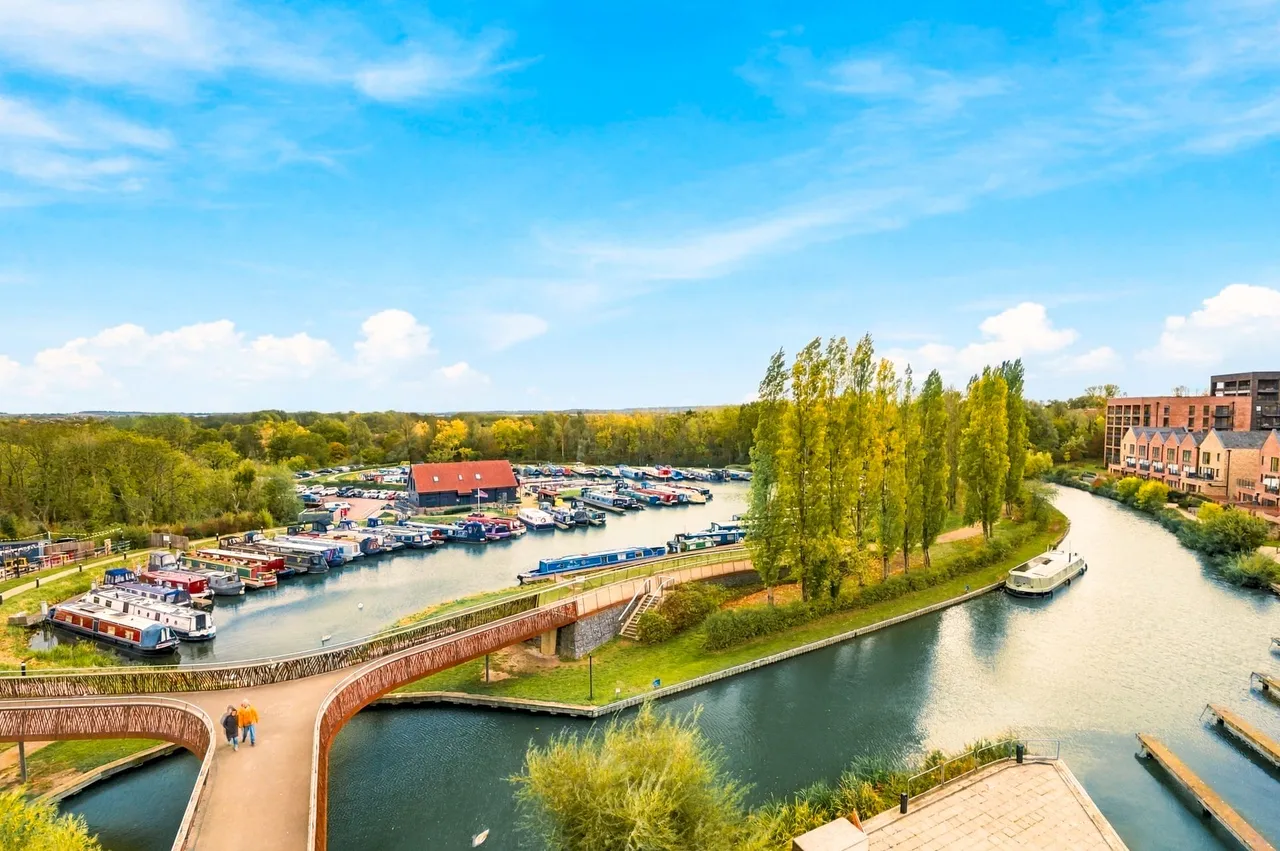 Park Street, Milton Keynes, MK9, photo 12