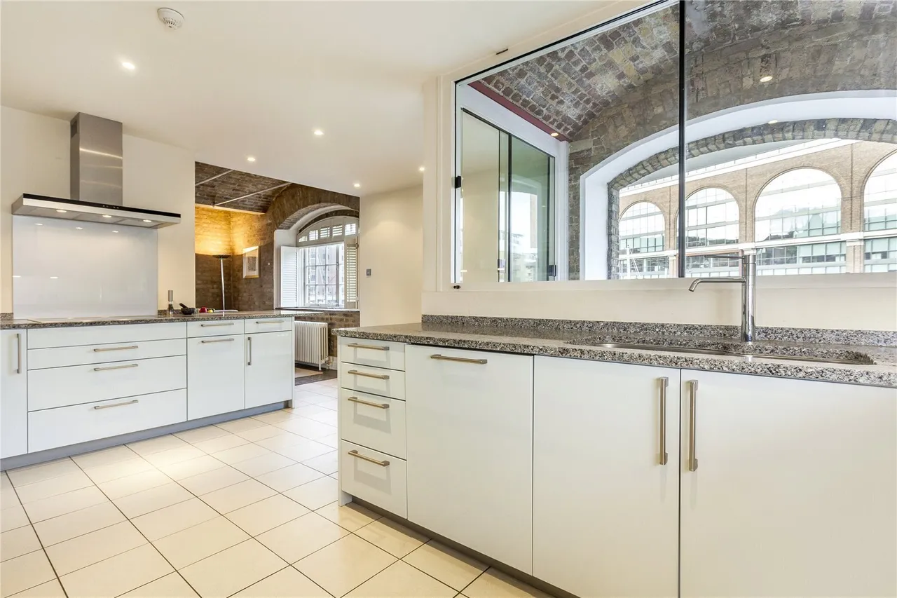 Ivory House, East Smithfield, E1W, photo 9
