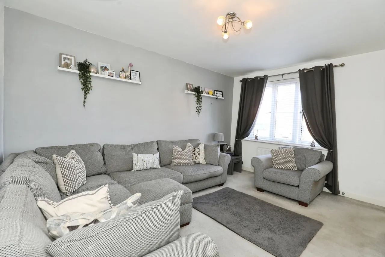 Joe Brown Close, CREWE, Cheshire, CW1, photo 2