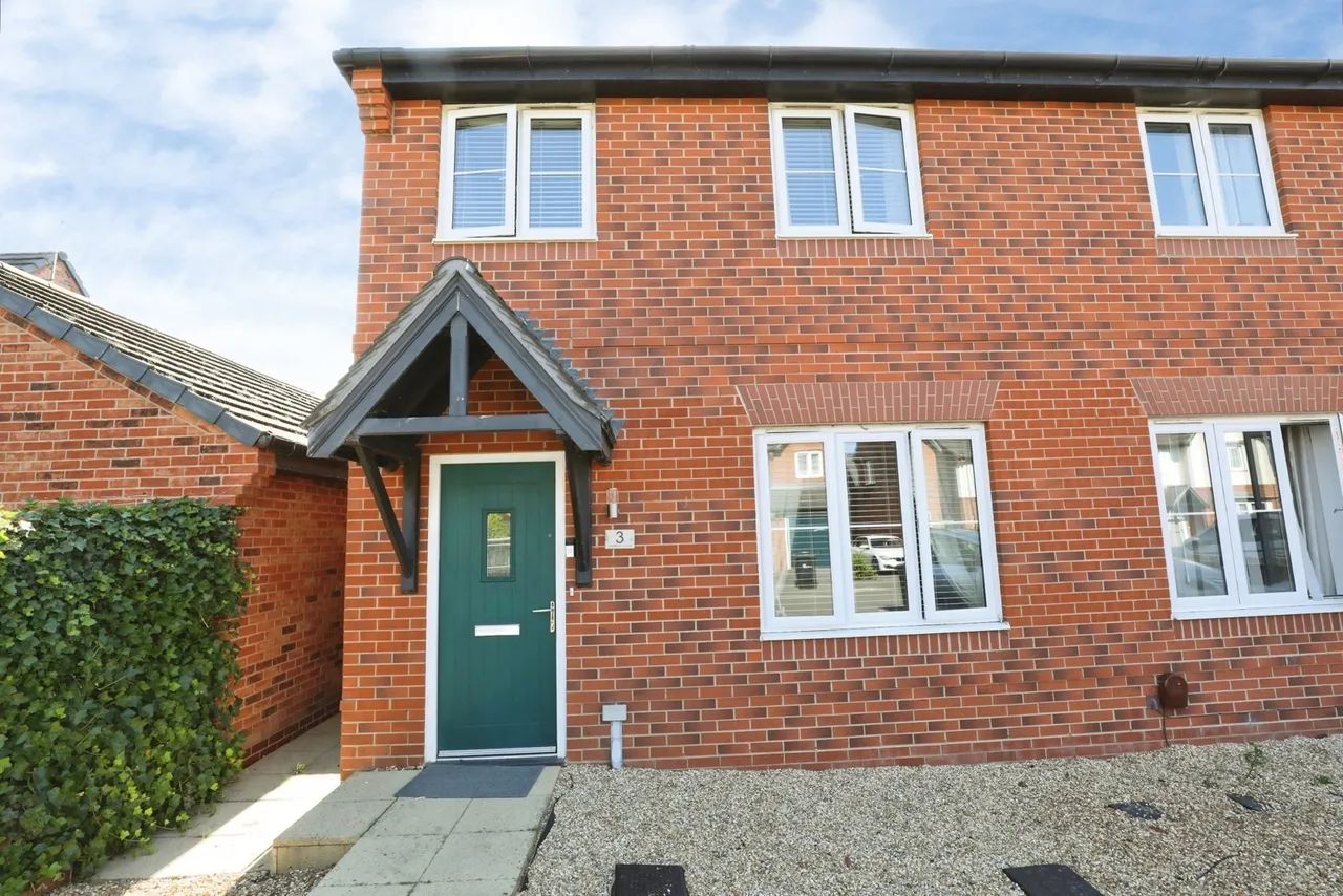 3 bed house for sale — Joe Brown Close, CREWE, Cheshire, CW1