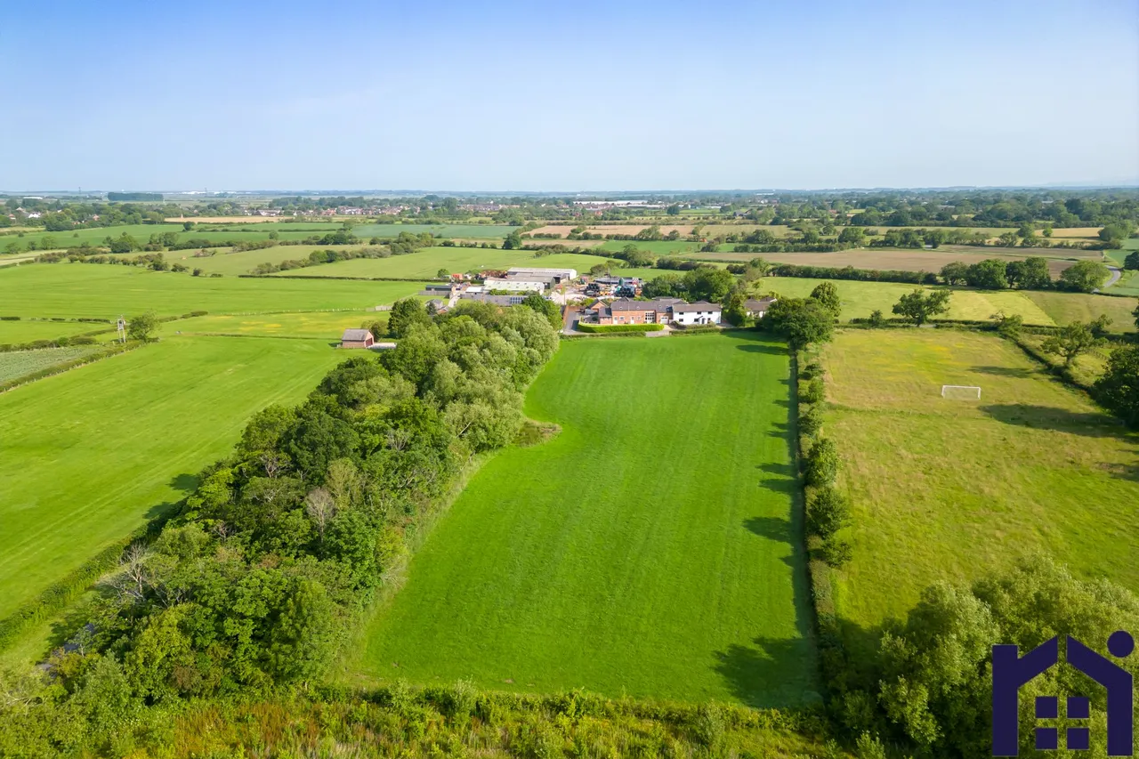 Holme House Barn Doles Lane, Bretherton, Leyland, PR26 9BA, photo 4