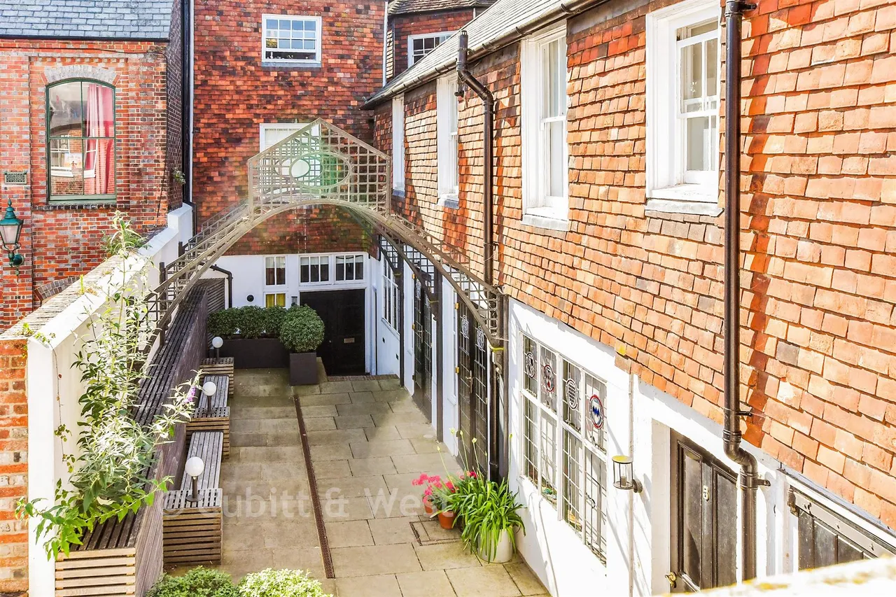 Market Lane, Lewes, BN7, photo 11