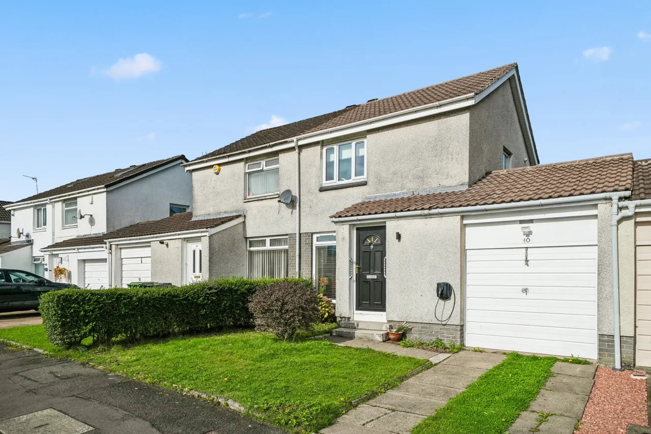 2 bed house for sale, Inverewe Avenue, Deaconsbank, G46