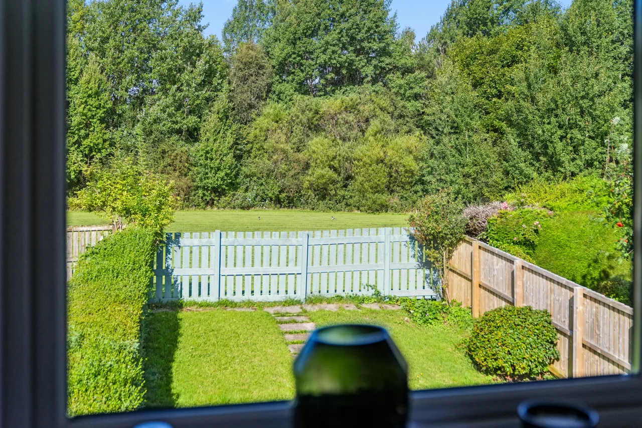 Inverewe Avenue, Deaconsbank, G46, photo 23