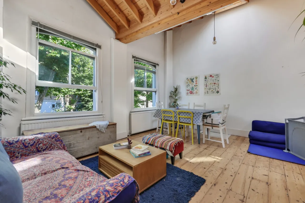 Approach Road, London, E2, photo 2
