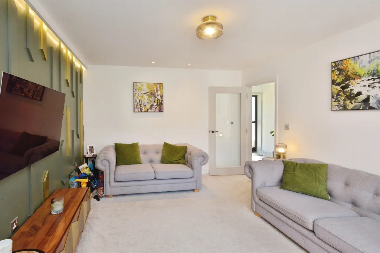 Keeves Avenue, Hanslope, MK19, photo 6