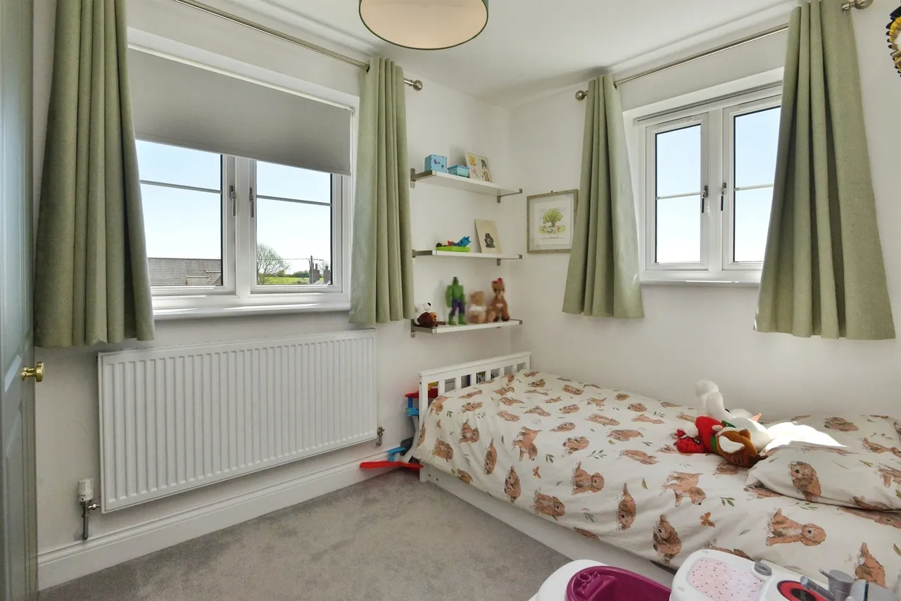 Keeves Avenue, Hanslope, MK19, photo 16