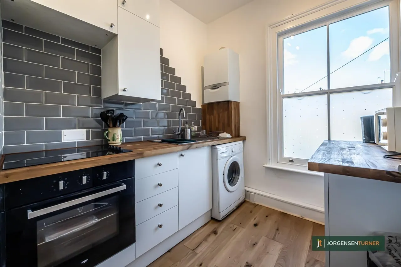 Oaklands Grove, Shepherds Bush, W12, photo 2