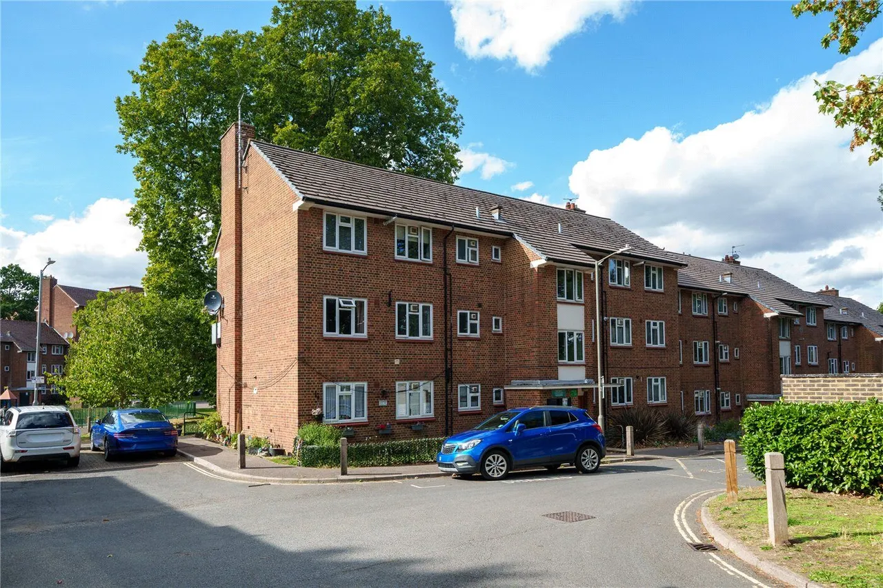Whitnell Way, London, SW15, photo 3