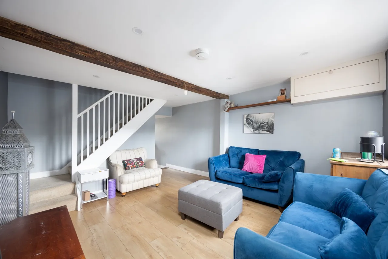 Poulshot Road, Poulshot, SN10, photo 2