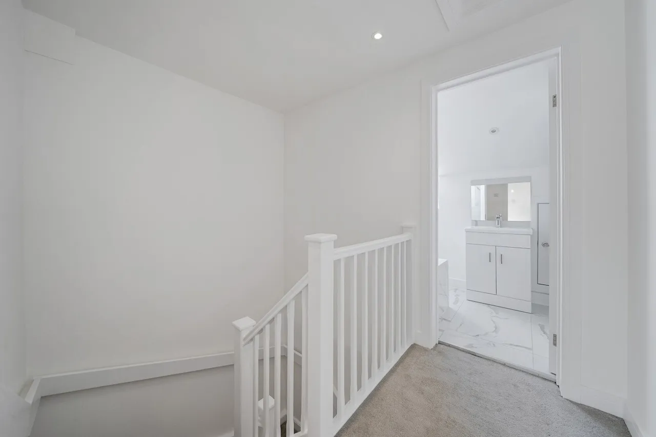 Bushwood Drive, SE1, photo 6