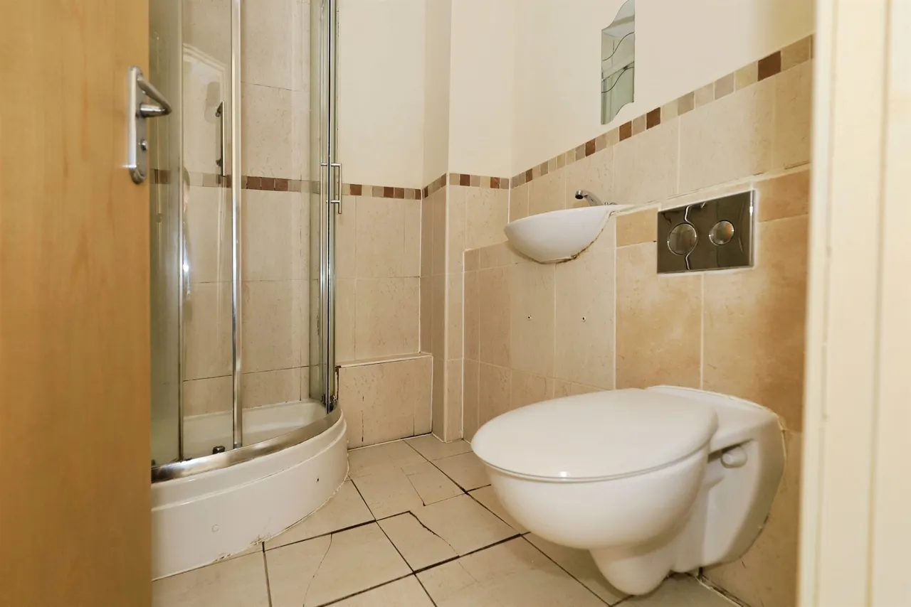 Liana Gardens, Wolverhampton, WV2, photo 18