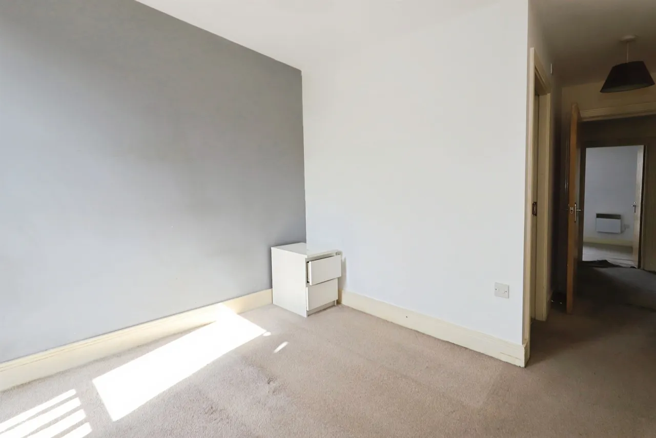 Liana Gardens, Wolverhampton, WV2, photo 14