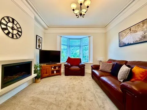 Pantyresk Road, Abercarn, NP11, photo 8