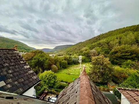 Pantyresk Road, Abercarn, NP11, photo 43